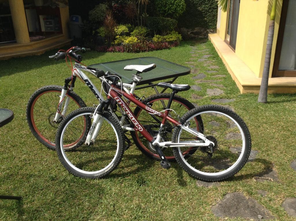 Villas De Brisas Cuernavaca Eksteriør bilde